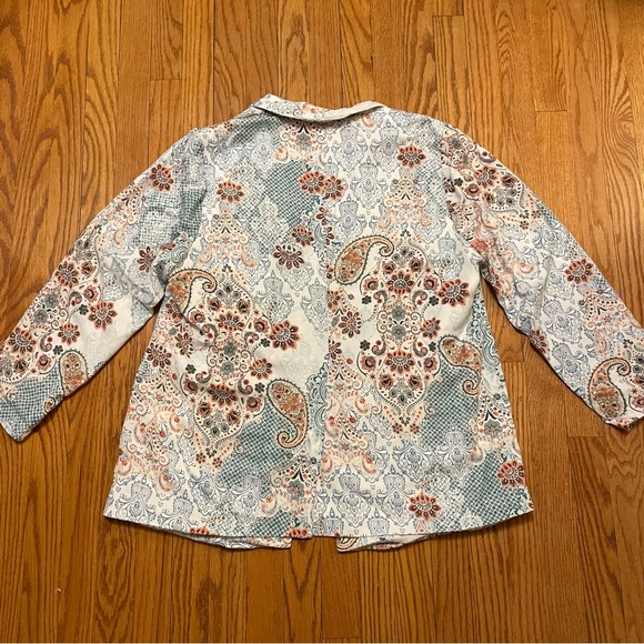 Chico’s Jacket - Picture 8 of 9